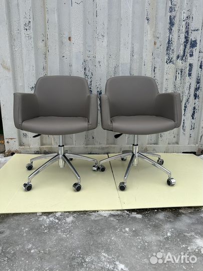 Компьютерное кресло estel group