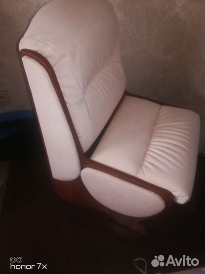 Перетяжка мягкой мебели