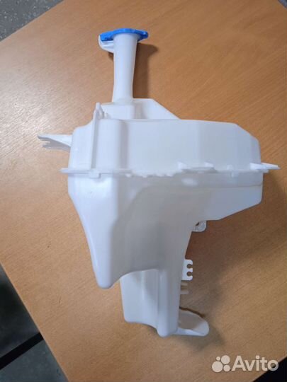 Бачок стеклоомывателя Киа Рио 3