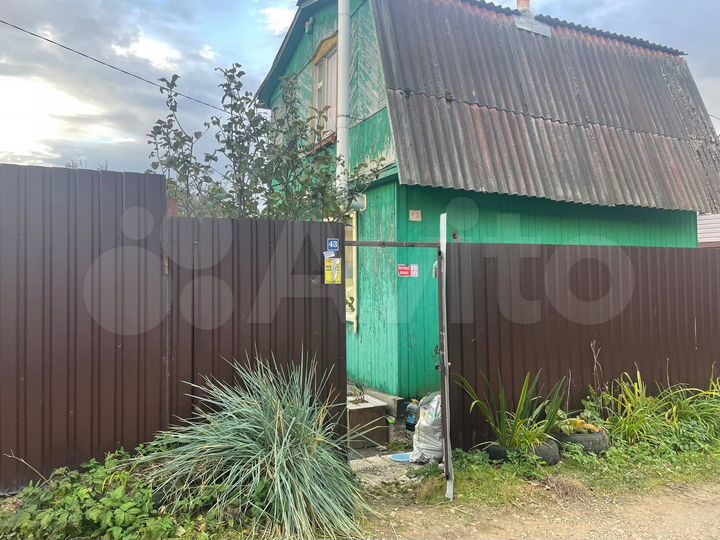 Дача 72 м² на участке 9,54 га