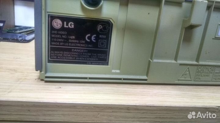 Видеомагнитофоны LG L428