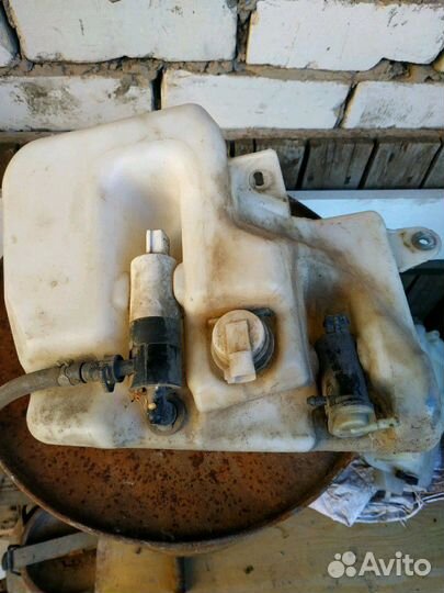 Бачок омывателя лобового стекла Land Rover, Range