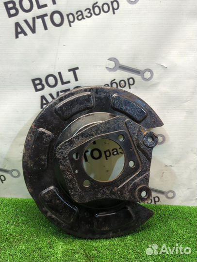 Тормозной щит задний левый Kia Venga YN G4FA 2012