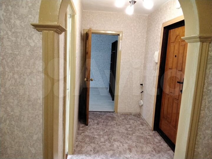 2-к. квартира, 50,5 м², 1/9 эт.