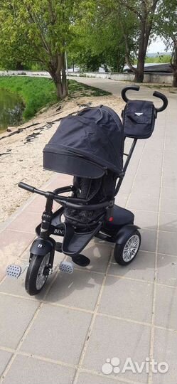 Трехколесный велосипед новый