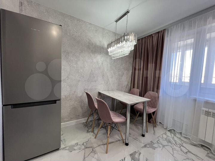 2-к. квартира, 52 м², 5/5 эт.