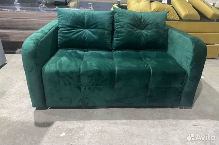 Диван чебурашка