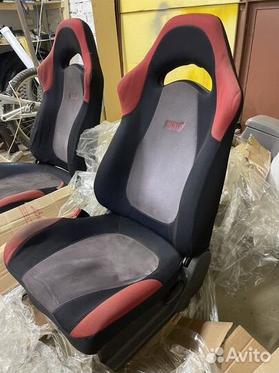 Сиденье Subaru Impreza WRX STI