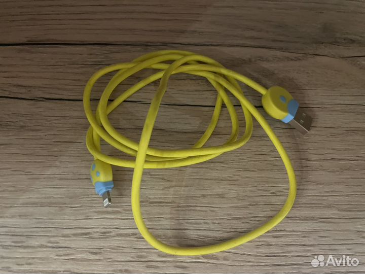 Кабель для iPhone