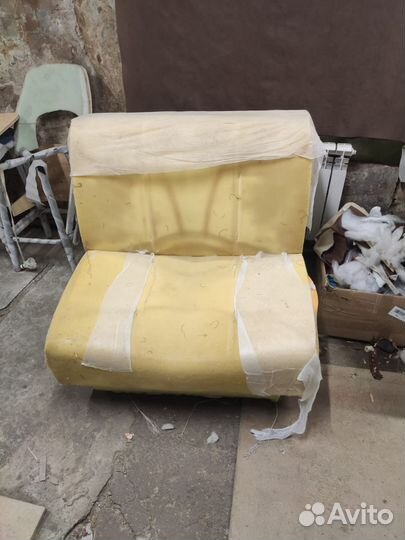 Перетяжка мягкой мебели