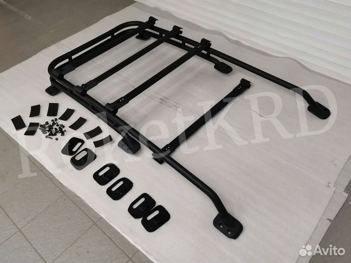 Багажник Toyota FJ Cruiser Black Штатный