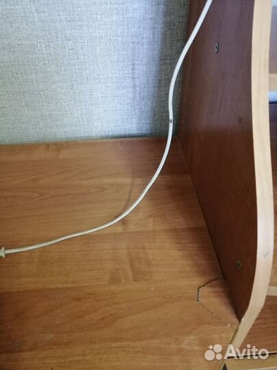 Письменный стол для школьника бу