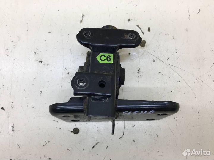 Опора двигателя левая Toyota Corolla E180 2013-201