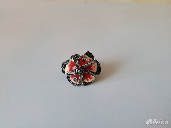 Серебряное кольцо эмаль