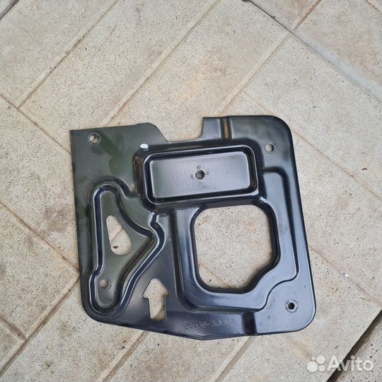 Кронштейн Nissan Pathfinder R52 280383JC0A