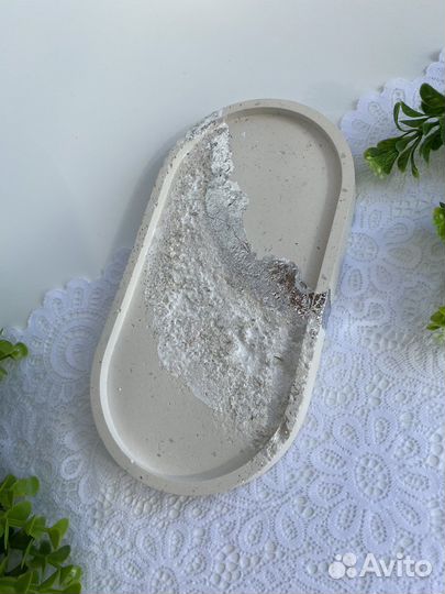 Изделия из гипса