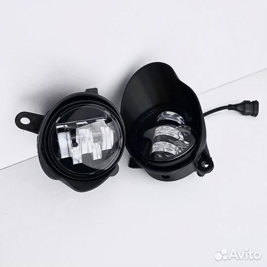 Противотуманные фары LED Audi Q3, Q5, A4 B8