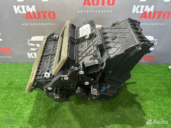 Отопитель салона Ford Focus 3 седан 2.0L duratec