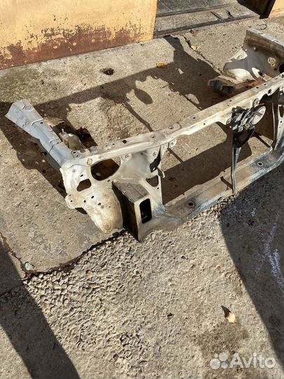 Рамка радиатора, телевизор Toyota vista sv30