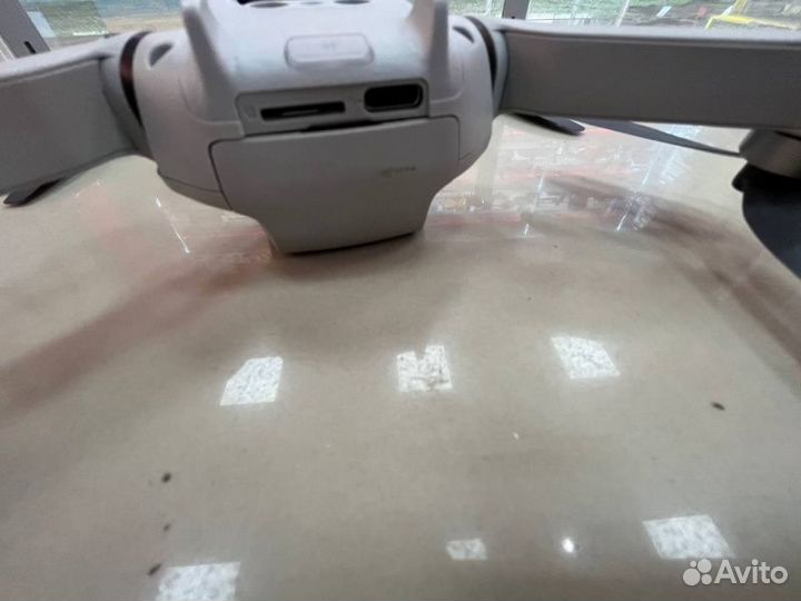 Квадрокоптер квадрокоптер DJI mini se