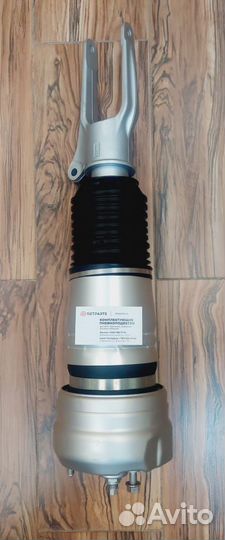 Пневмостойка передняя Porsche Panamera