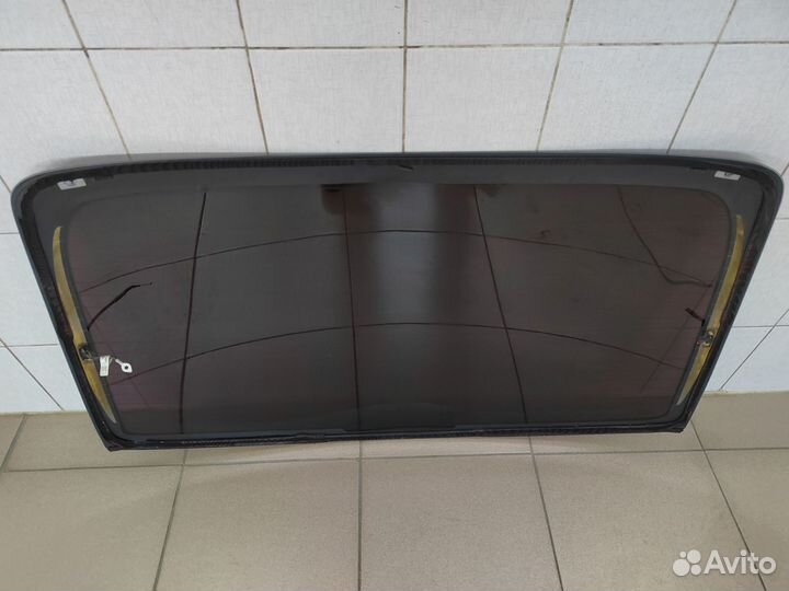 Заднее стекло оригинал Kia Rio 4 FB Sedan