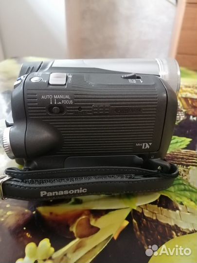 Видеокамера Panasonic nv-gs35