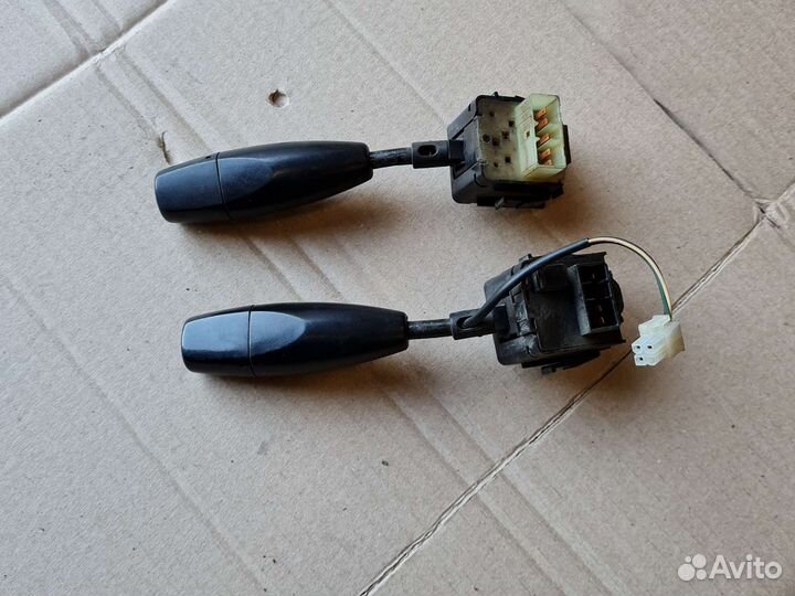 Подрулевой переключатель Chevrolet Lanos