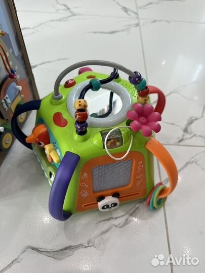 Бизиборд музыкальный