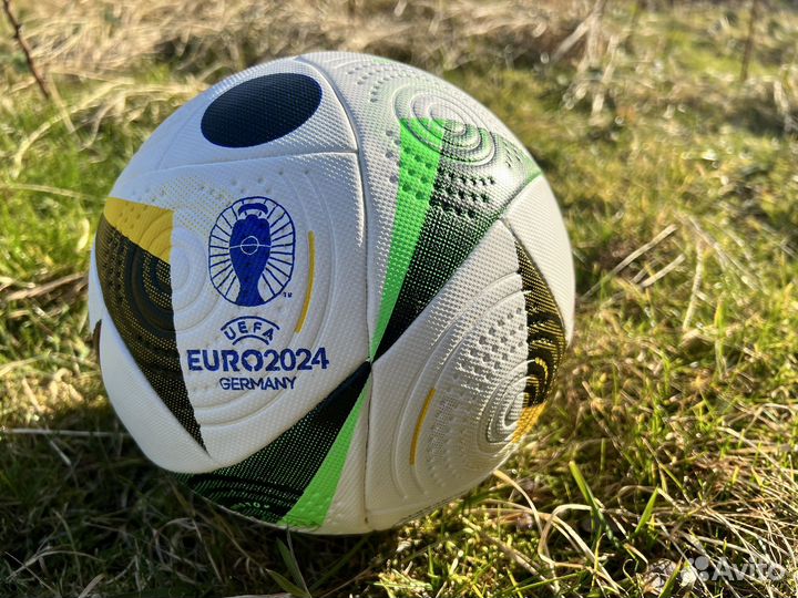 Футбольный мяч euro 2024 uefa germany