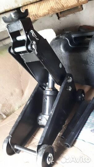 Усиленый Домкрат подкатной