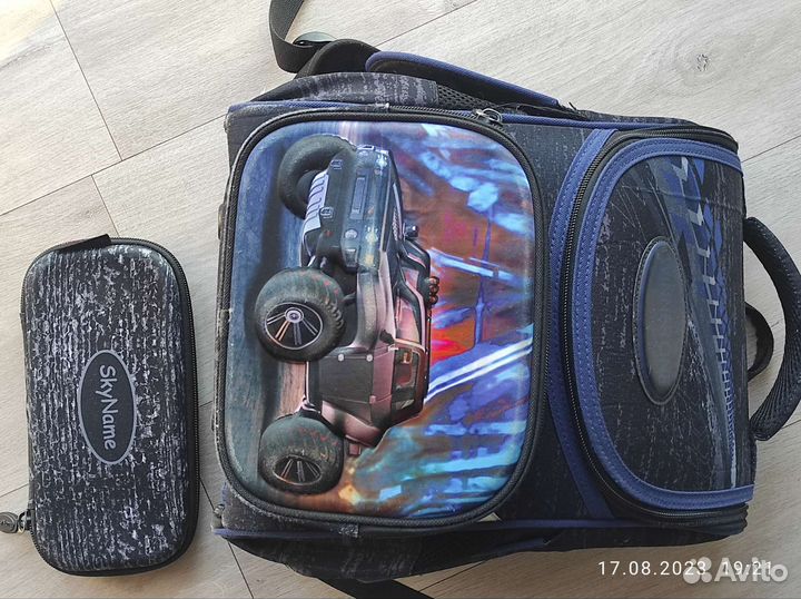 Портфель с пиналом