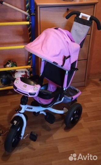 Трехколесный велосипед-коляска Moby kids