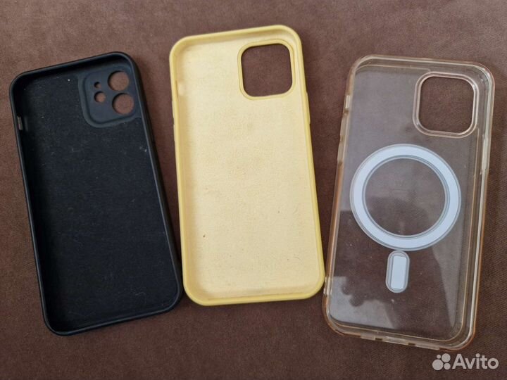 Продам чехлы на iPhone 12