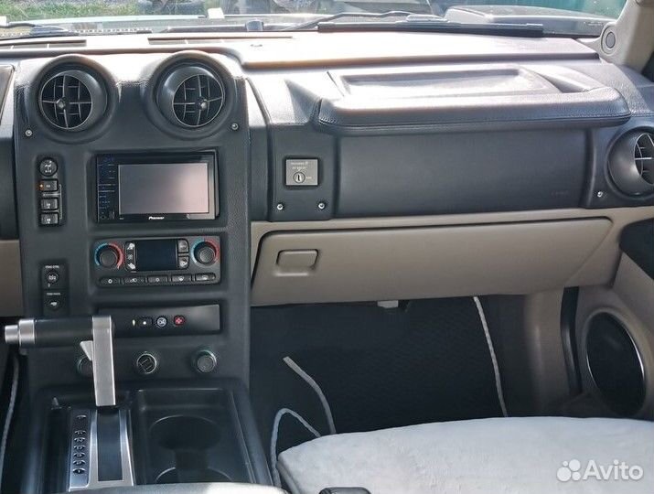 Hummer H2 6.0 AT, 2003, 168 500 км