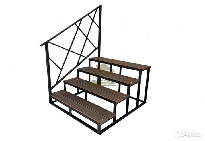 Крыльцо из дпк с перилами Лофт