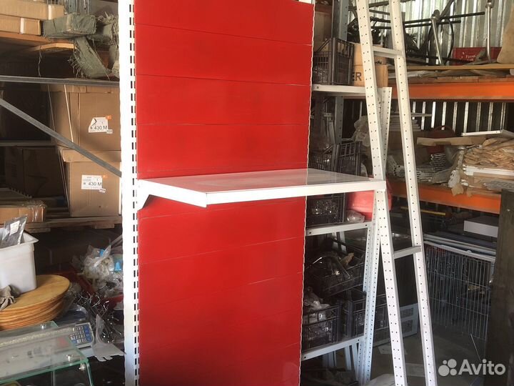 Стеллаж торговый красный