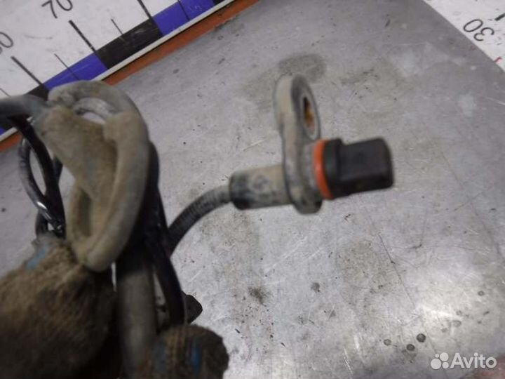 Датчик abs задний левый Mitsubishi Lancer 10 4B10