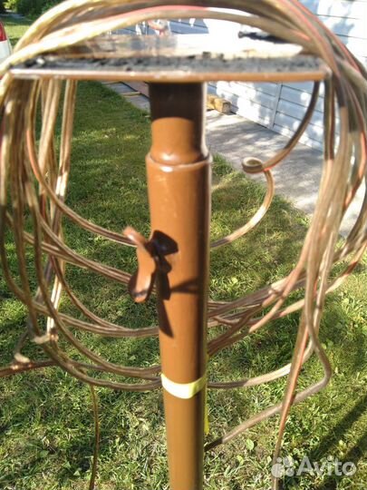 Стойки для акустики