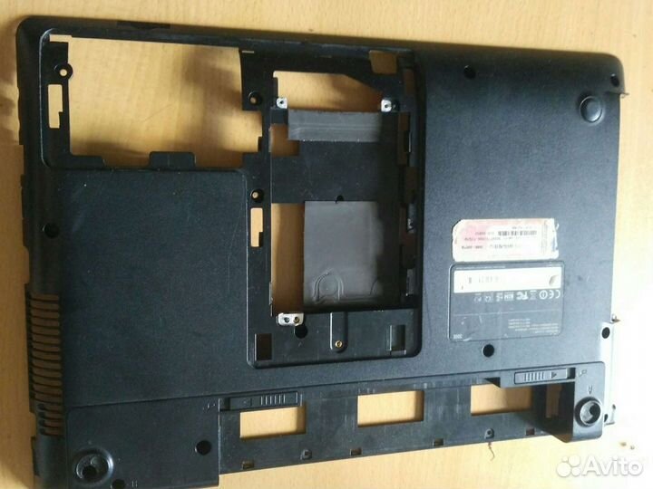 Поддон samsung np300e4a np300e4c