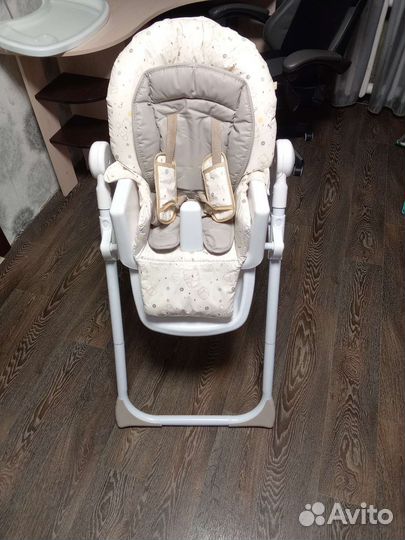 Детский стульчик для кормления