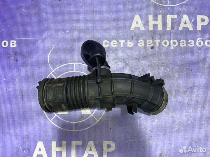Патрубок воздушного фильтра Honda Cr-V 1 RD1 B20Z1