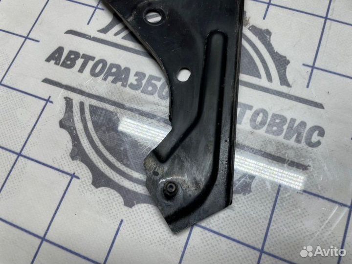 Кронштейн Mazda Mazda3 BL Z6 2012