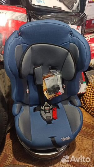 Автокресло zlatek 9-36 кг новое