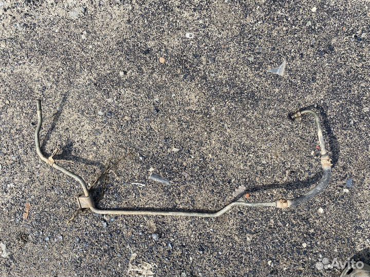 Трубки кондиционера на mitsubishi L200 (96-06)