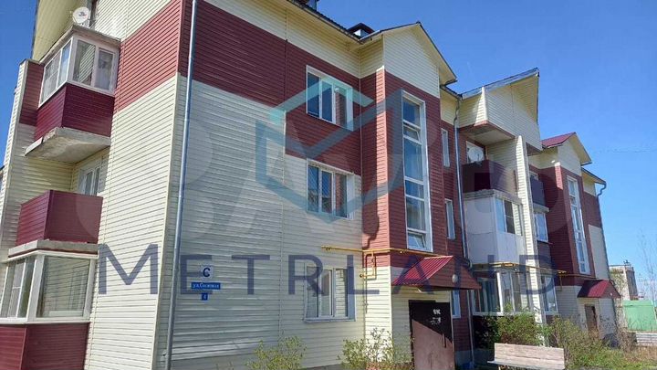 2-к. квартира, 44 м², 1/3 эт.