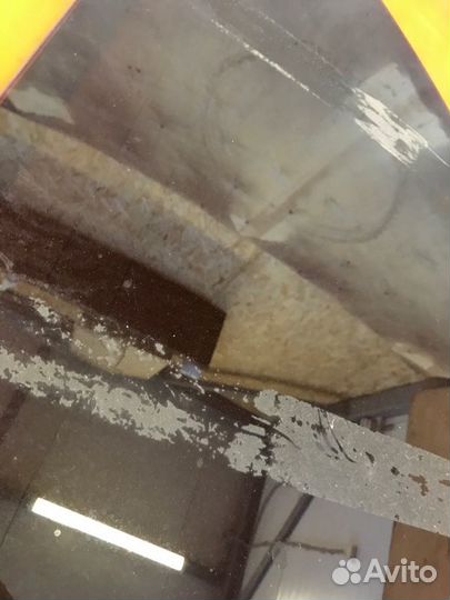 Форточка багажника правая Mercedes Benz Gl550 W164