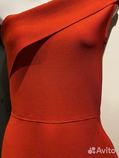 Платье футляр 44