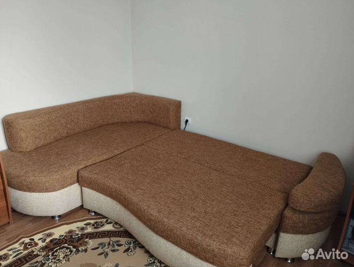 Угловой диван