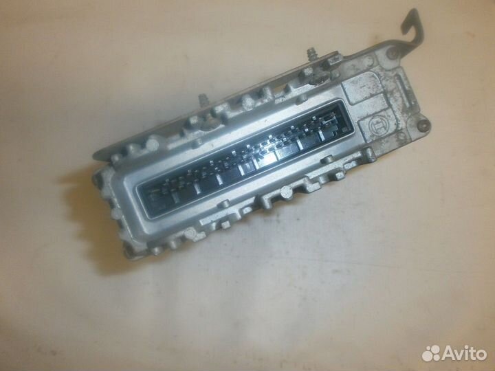 Блок управления двигателем